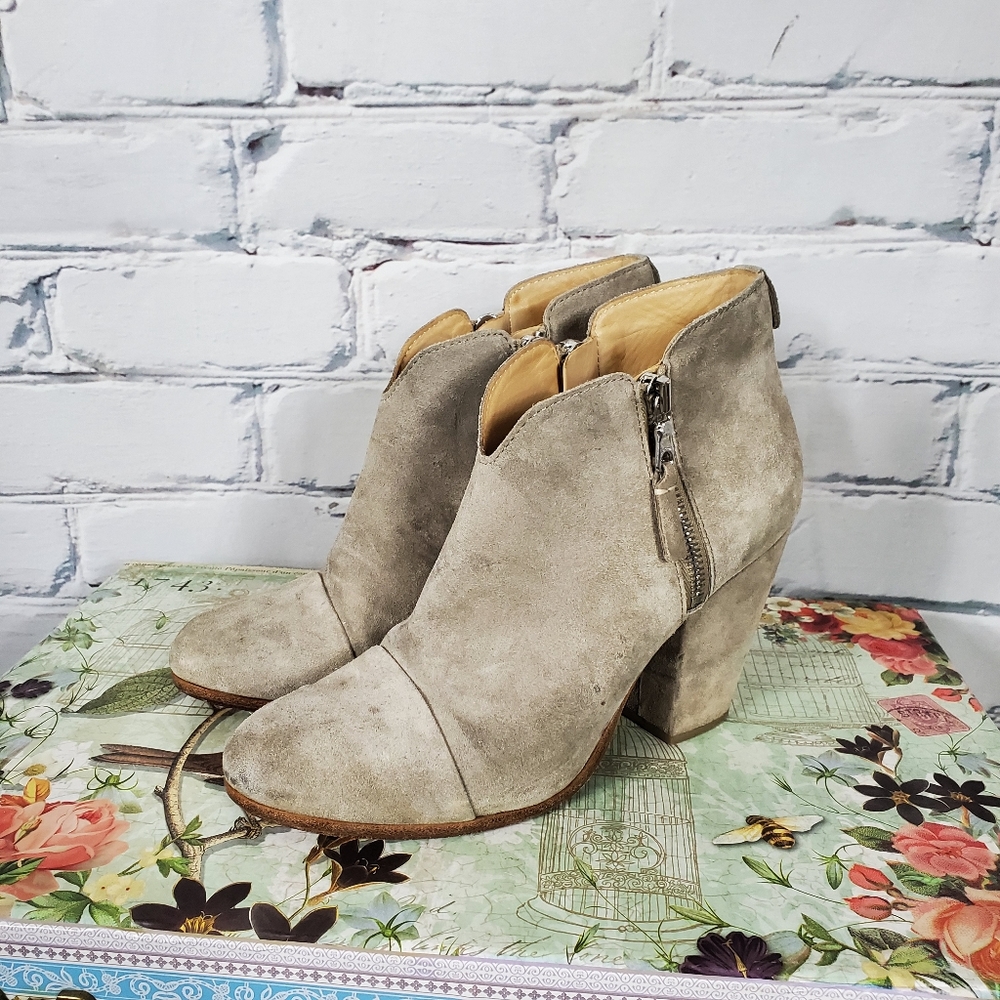 Rag & Bone Margot Gray Suede Ankle Boots Size 7
